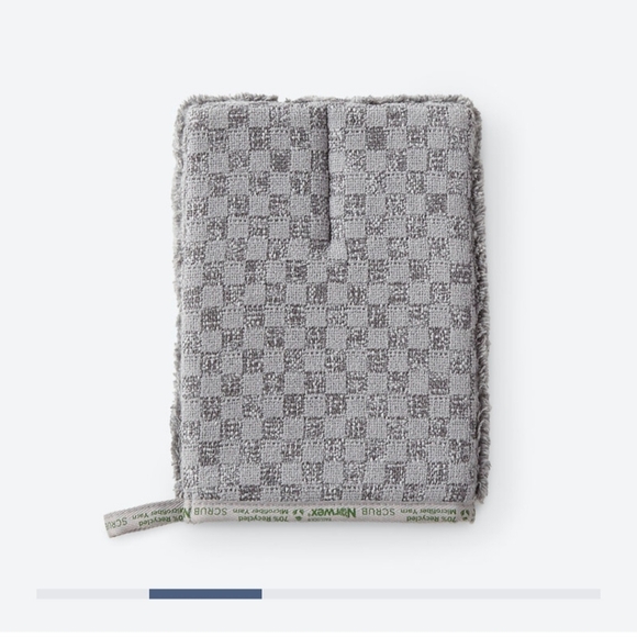 NORWEX - Bathroom Scrub Mitt ~ Graphite - Picture 3 of 5